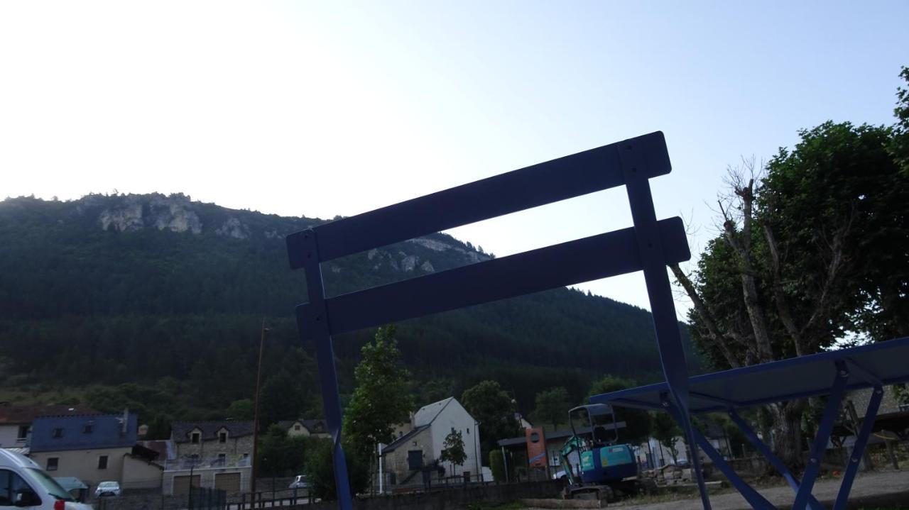 Studio Gites Au Pont De La Gineze Barjac  Экстерьер фото