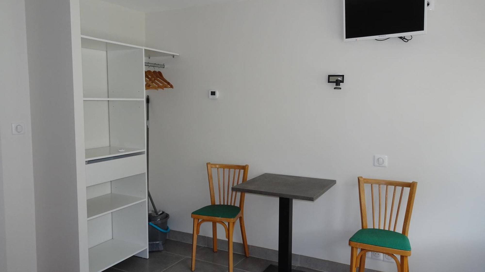 Studio Gites Au Pont De La Gineze Barjac  Экстерьер фото